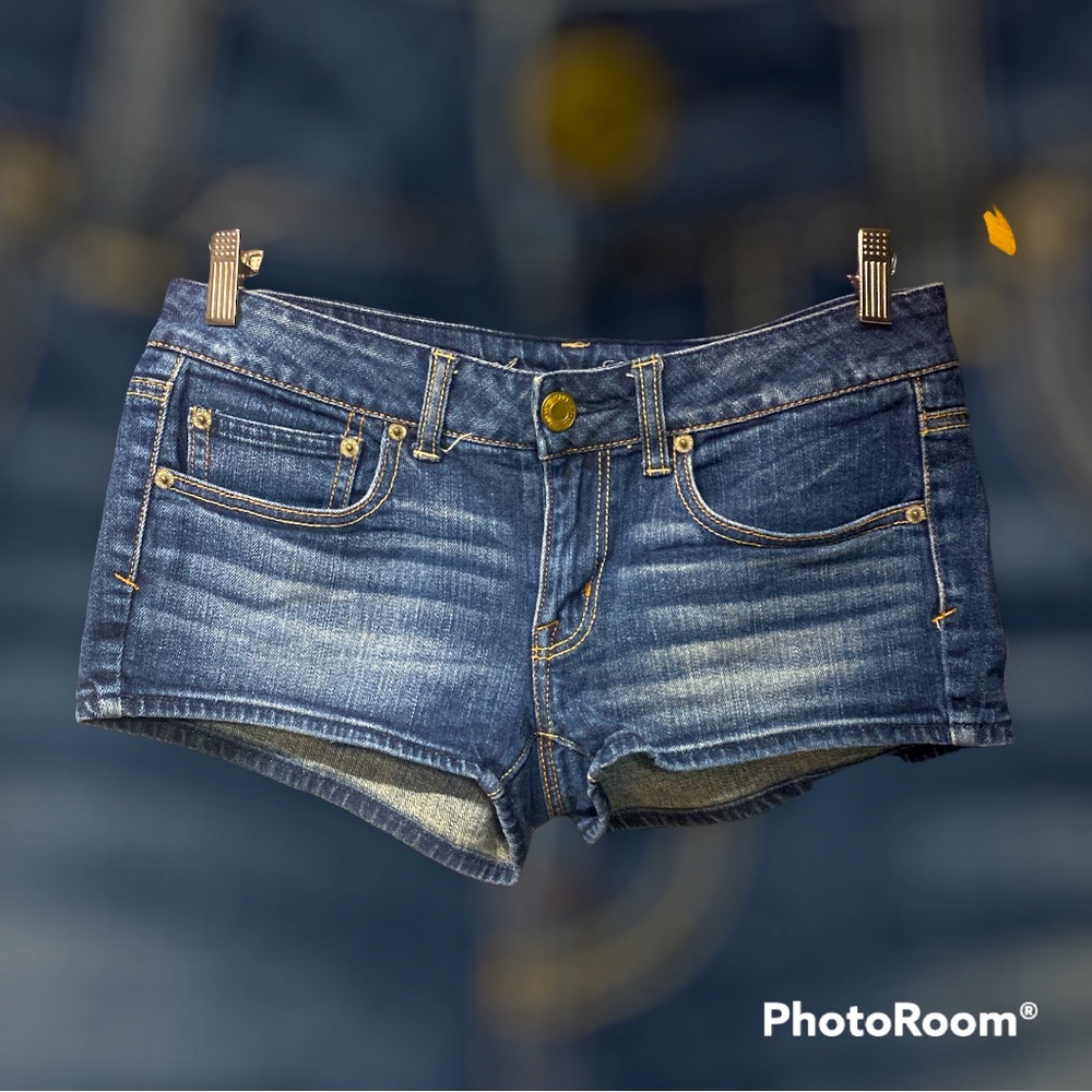 American Eagle Low Rise Denim Short Shorts